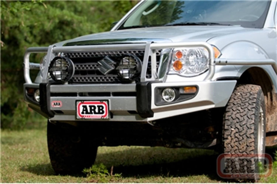 ARB 3438280 Deluxe  Front Bumper for Suzuki Equator 2009-2012